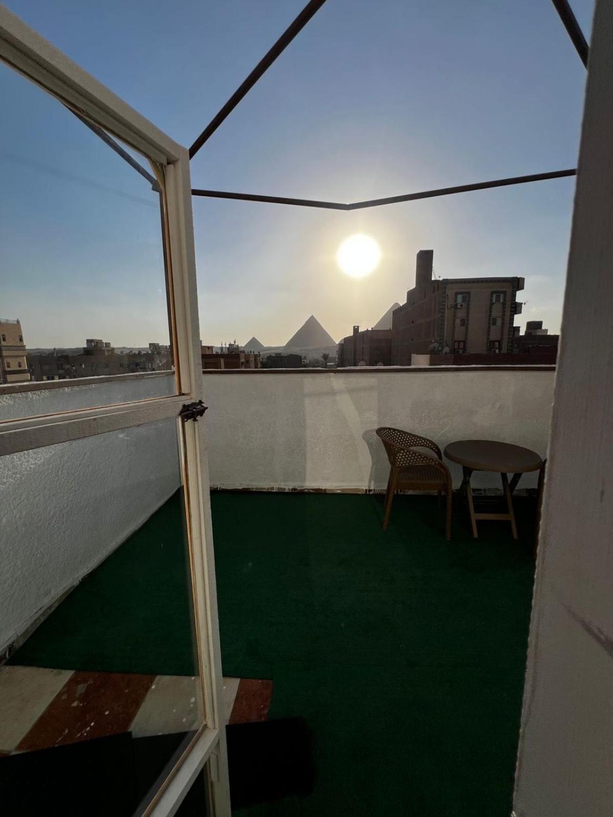 Piramide De Giza View Inn Kafret el-Gabal Exteriér fotografie