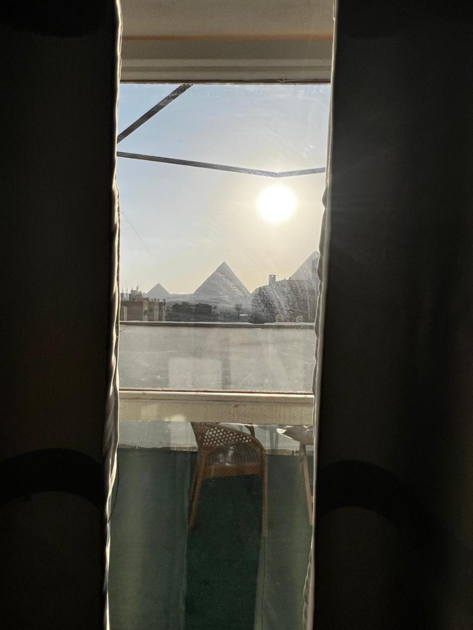 Piramide De Giza View Inn Kafret el-Gabal Exteriér fotografie