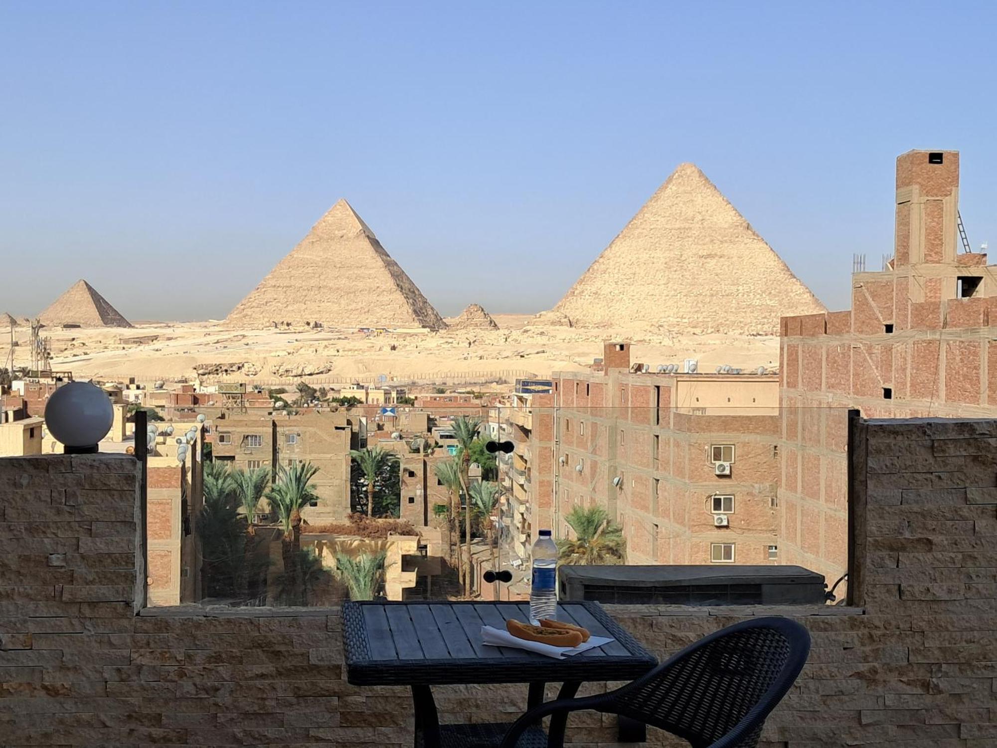 Piramide De Giza View Inn Kafret el-Gabal Exteriér fotografie