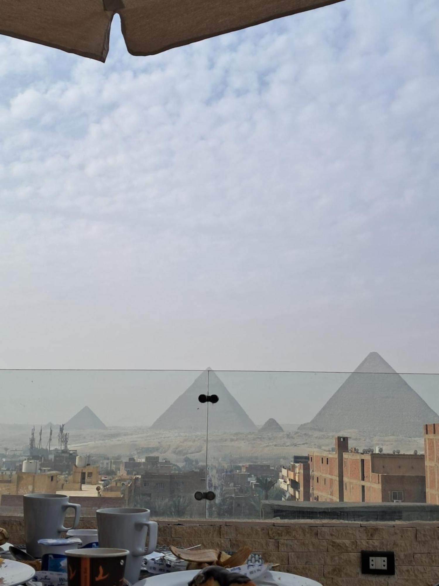 Piramide De Giza View Inn Kafret el-Gabal Exteriér fotografie